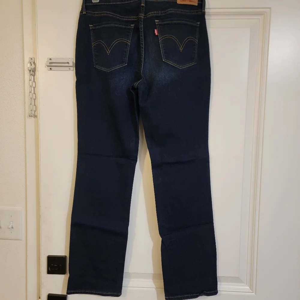 505 Levi's - Picture 5 of 8